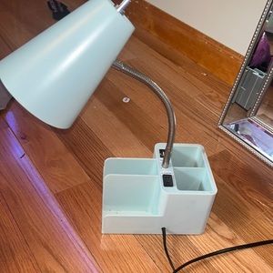 this is a storage lamp with a chord plug and a charge cube plug